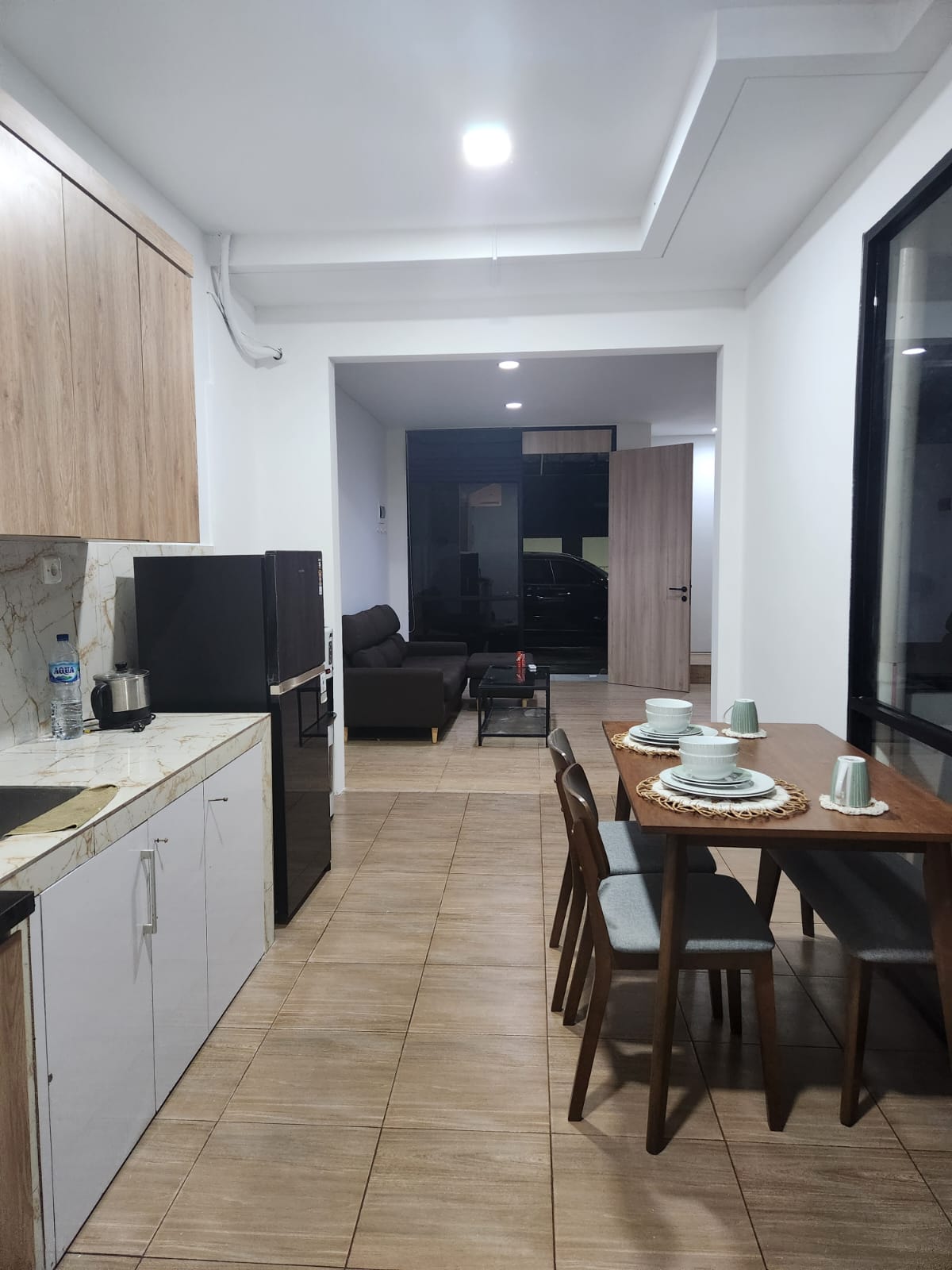 Rumah Disewakan di Cluster Waterfront Lippo Cikarang